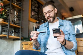why-buying-tech-online-is-smarter-than-ever-before?